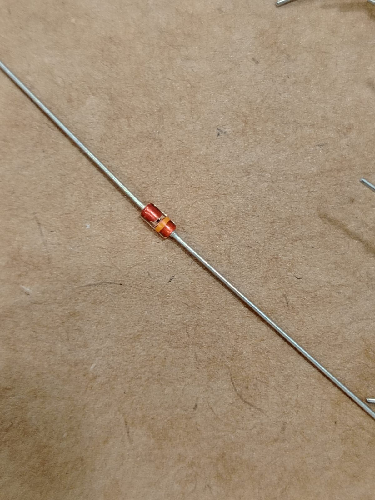 Стабилитрон КС212Ж